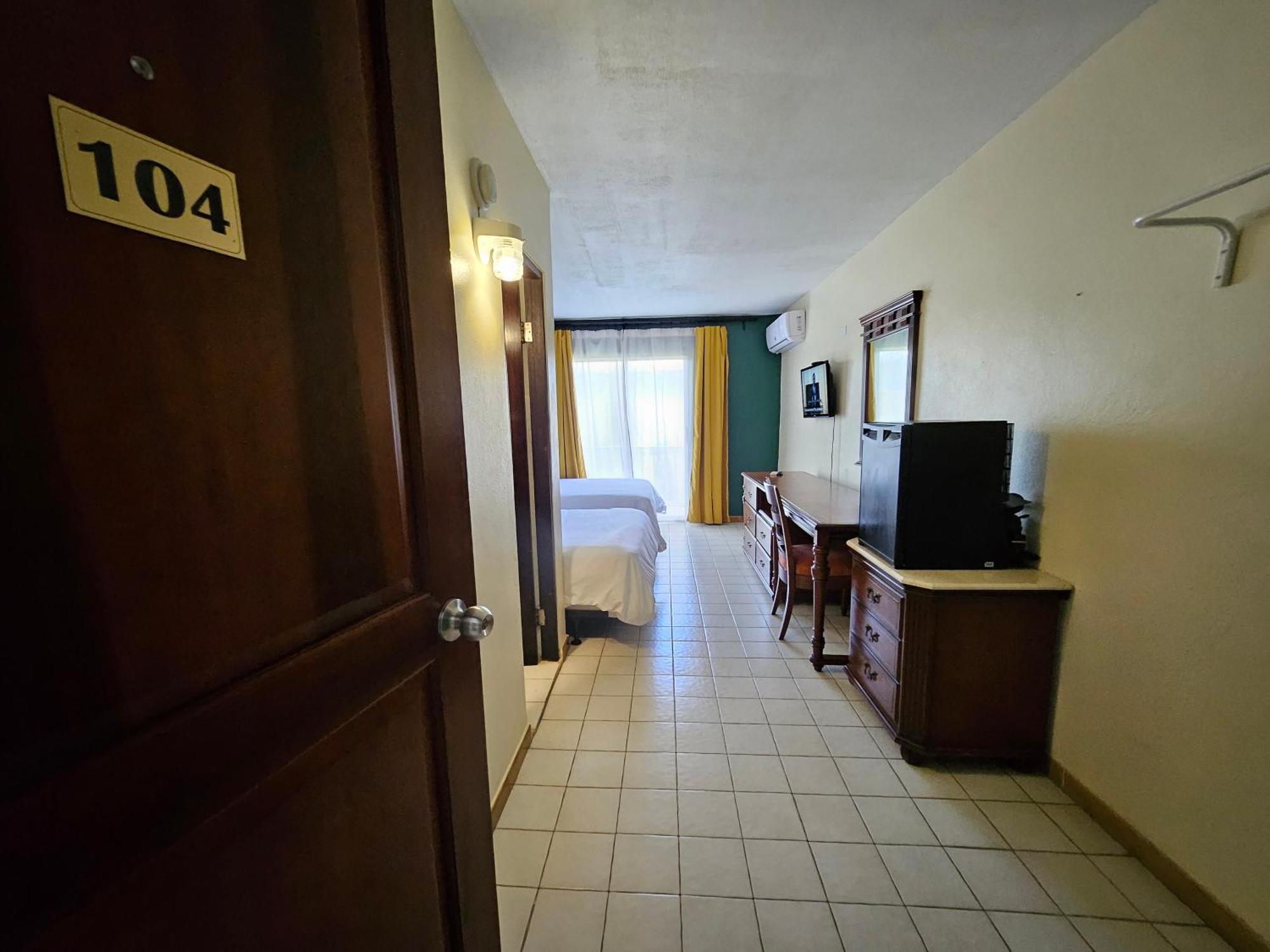 Selva Boutique Hotel - Luquillo Oceanfront Retreat - Adults Only Экстерьер фото